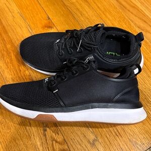 Women’s KURU Atom Cloud Jet Black/White Athletic Sneakers US Sz 7.5 Wide